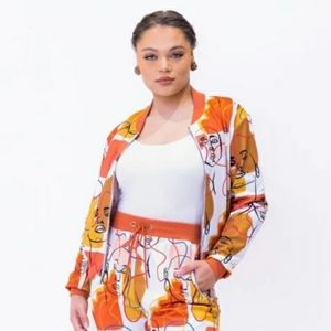 Sassy Jones Jogger=jacket and pants (Small) but a Medium can fit. (Runs larger)